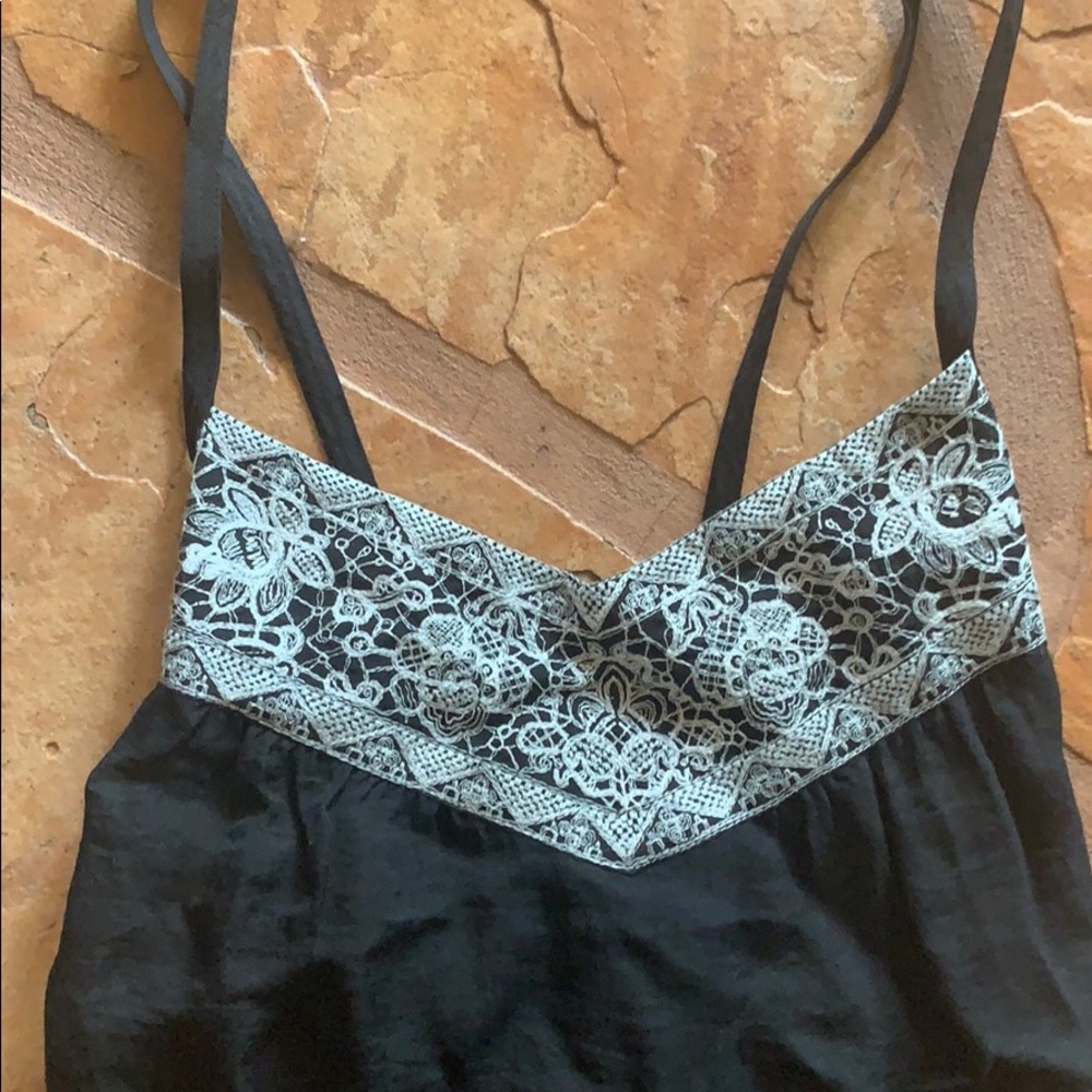 Tunic - Picture 2 of 4